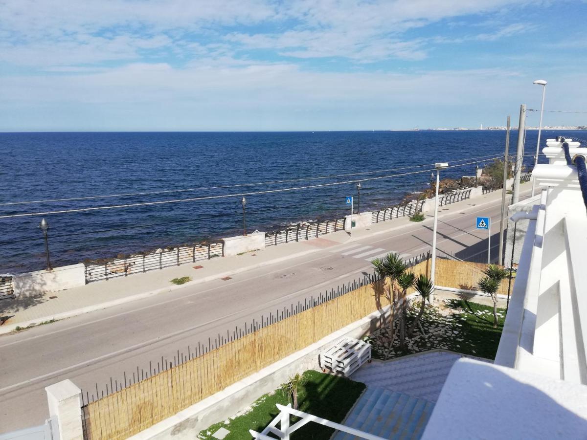 Casa Viky Hotel Bari Exterior photo